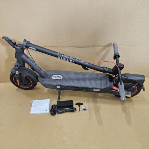 [Outlet Grade A] Xiaomi Mi Electric Scooter 5 Max Black EU BHR9615GL DO34900294-02